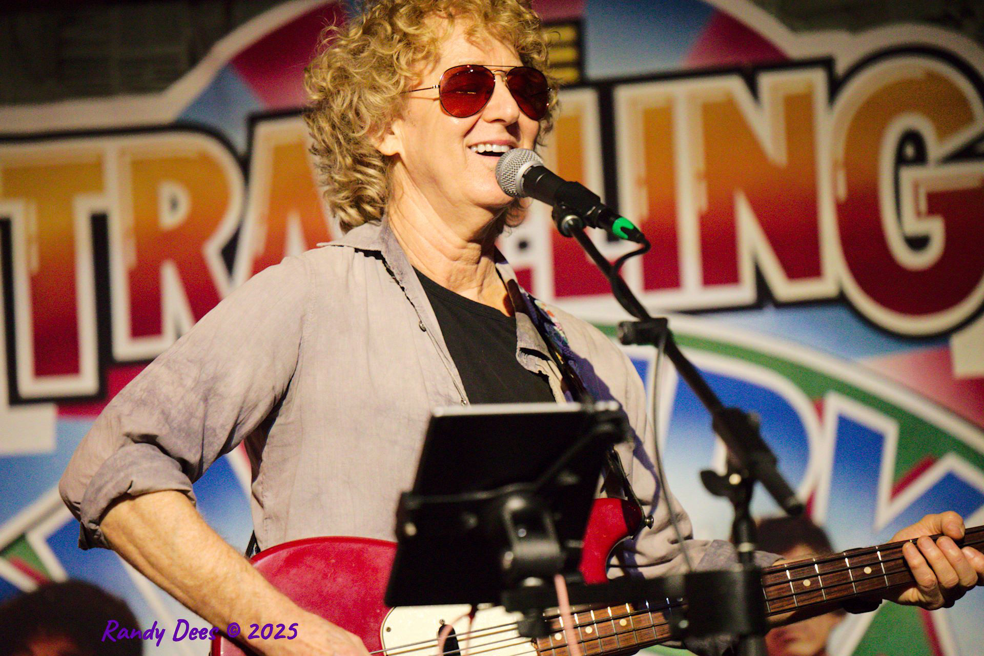 The Traveling Wilburys & Beyond